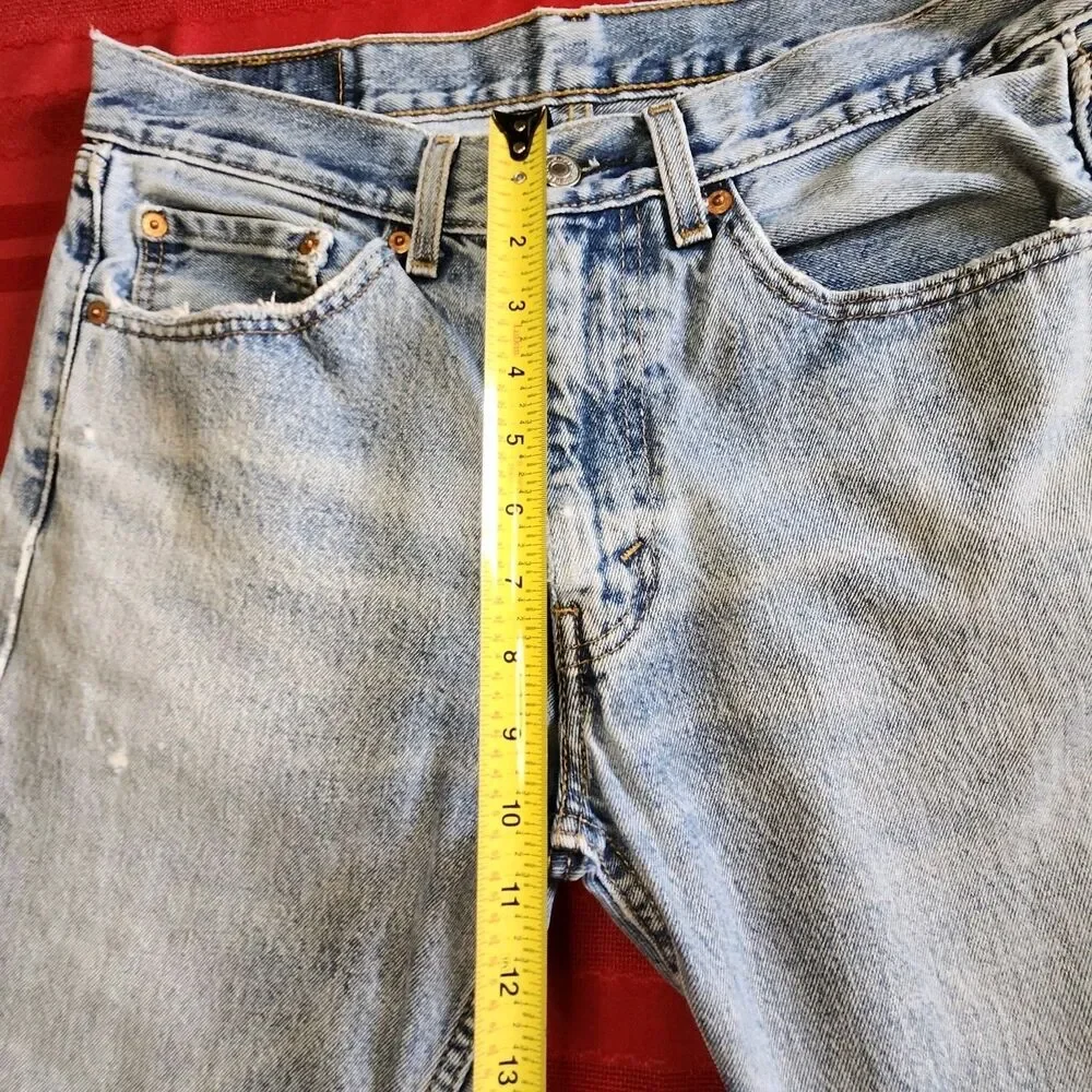 Vtg Levis 505 Regular Fit Jeans Mens 32x30 Distressed Light Wash